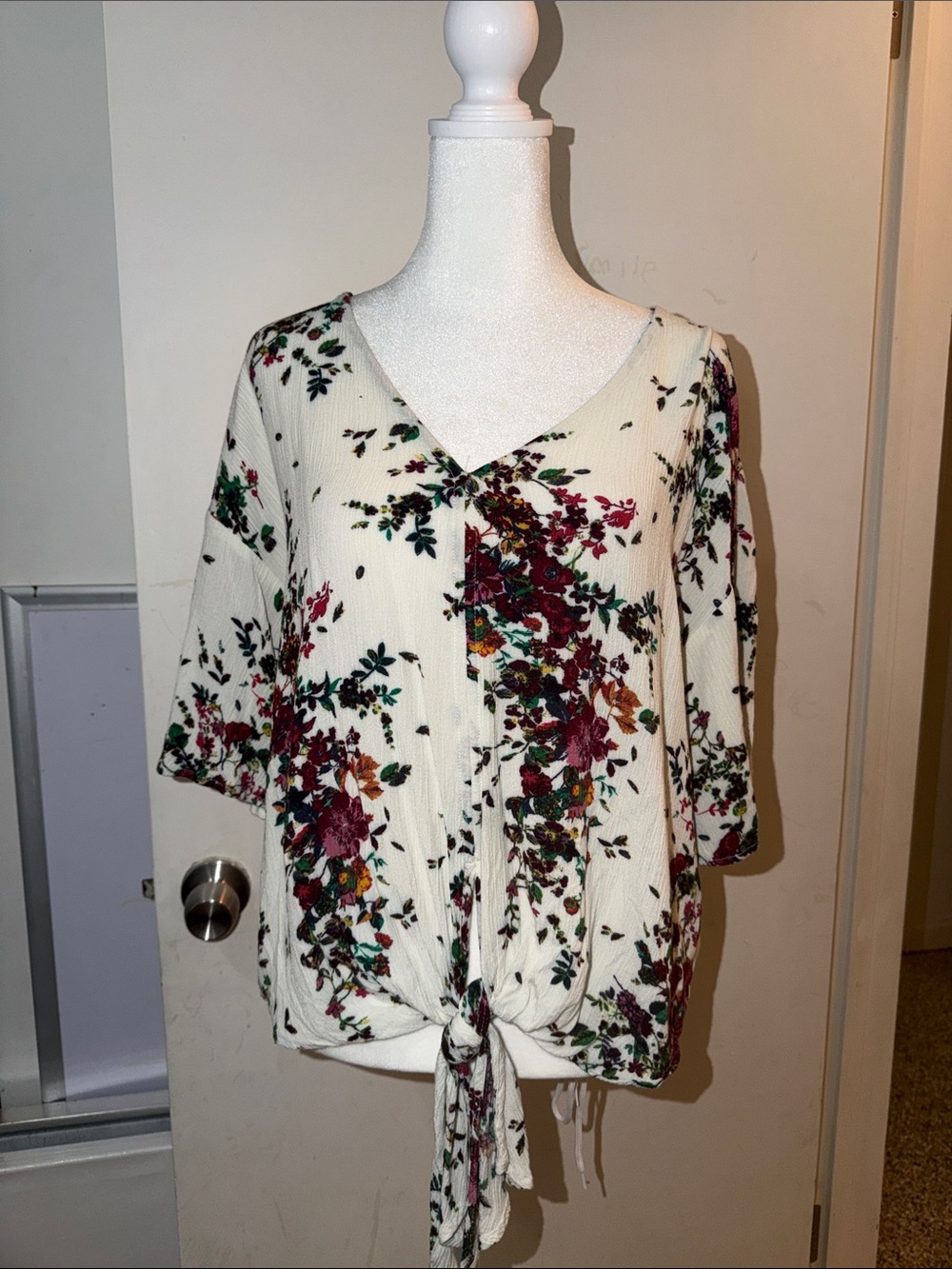Cream Floral V-Neck Tie-Front Blouse